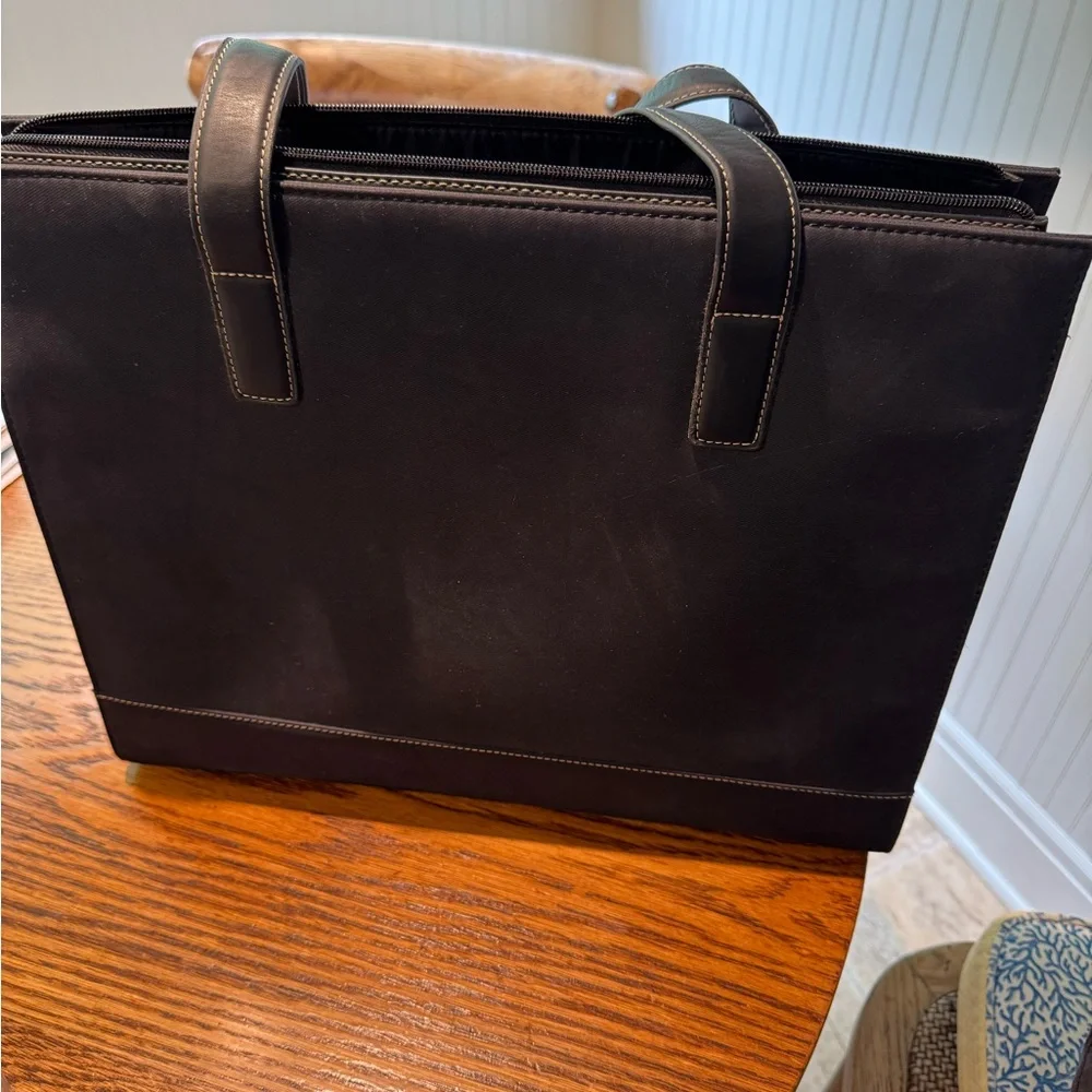 Elegant Black Bellino Briefcase